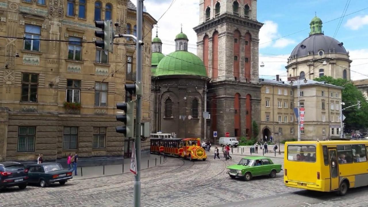 Apartment Ruska Street Lviv Eksteriør billede